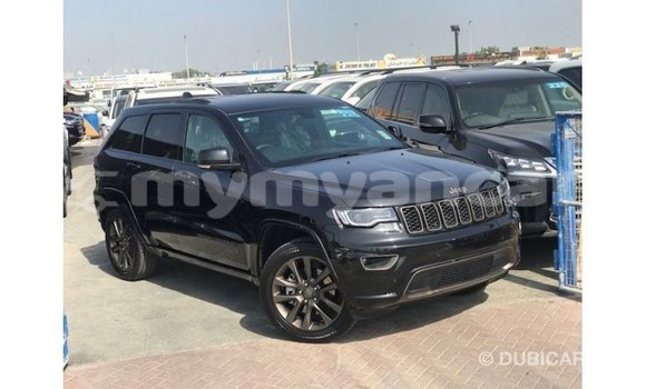 သွင်းကုန် Jeep Cherokee Other ကား Import - Dubai Ayeyarwady သွင်းကုန် Jeep Cherokee Other ကား Import - Dubai Ayeyarwady