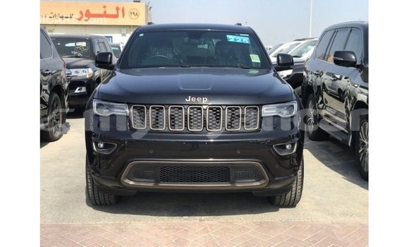 သွင်းကုန် Jeep Cherokee Other ကား Import - Dubai Ayeyarwady သွင်းကုန် Jeep Cherokee Other ကား Import - Dubai Ayeyarwady