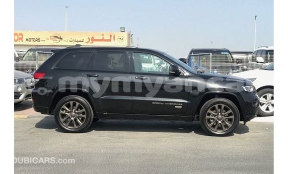 သွင်းကုန် Jeep Cherokee Other ကား Import - Dubai Ayeyarwady သွင်းကုန် Jeep Cherokee Other ကား Import - Dubai Ayeyarwady