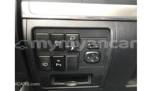 Acheter Import Voiture Toyota Land Cruiser Blanc à Import - Dubai, #<Region:0x000000000c5121b8> Acheter Import Voiture Toyota Land Cruiser Blanc à Import - Dubai, #<Region:0x000000000c5121b8>