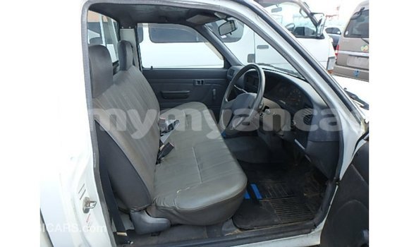 Acheter Import Voiture Toyota Hilux Blanc à Import - Dubai, #<Region:0x000000000c5121b8> Acheter Import Voiture Toyota Hilux Blanc à Import - Dubai, #<Region:0x000000000c5121b8>