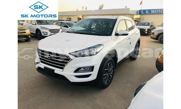 သွင်းကုန် Hyundai Tucson White ကား Import - Dubai Ayeyarwady သွင်းကုန် Hyundai Tucson White ကား Import - Dubai Ayeyarwady