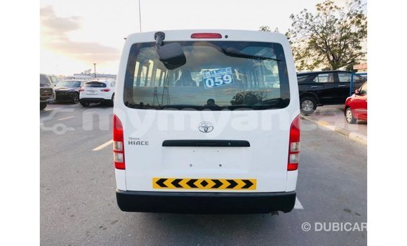 သွင်းကုန် Toyota Hiace White ကား Import - Dubai Ayeyarwady သွင်းကုန် Toyota Hiace White ကား Import - Dubai Ayeyarwady