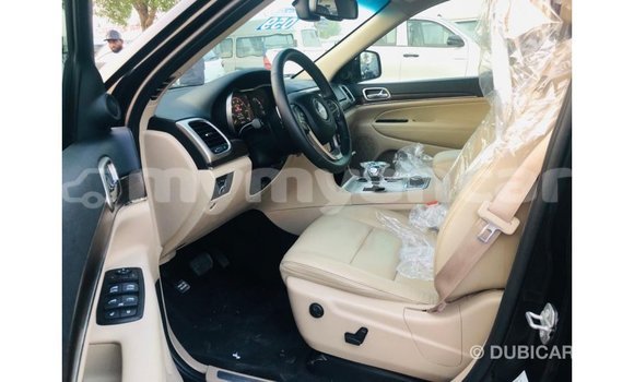 သွင်းကုန် Jeep Grand Cherokee Black ကား Import - Dubai Ayeyarwady သွင်းကုန် Jeep Grand Cherokee Black ကား Import - Dubai Ayeyarwady