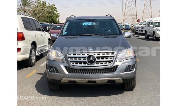 သွင်းကုန် Mercedes-Benz 190 (W201) Other ကား Import - Dubai Ayeyarwady သွင်းကုန် Mercedes-Benz 190 (W201) Other ကား Import - Dubai Ayeyarwady
