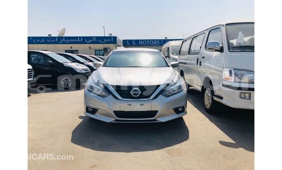 သွင်းကုန် Nissan Altima Other ကား Import - Dubai Ayeyarwady သွင်းကုန် Nissan Altima Other ကား Import - Dubai Ayeyarwady