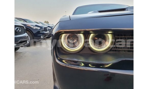 သွင်းကုန် Dodge Challenger Black ကား Import - Dubai Ayeyarwady သွင်းကုန် Dodge Challenger Black ကား Import - Dubai Ayeyarwady