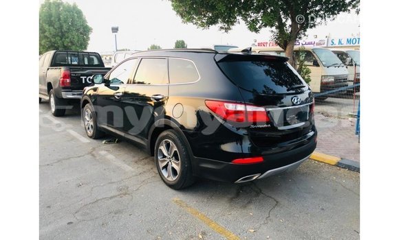 သွင်းကုန် Hyundai Santa Fe Black ကား Import - Dubai Ayeyarwady သွင်းကုန် Hyundai Santa Fe Black ကား Import - Dubai Ayeyarwady