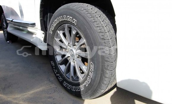 Acheter Import Voiture Toyota Prado Blanc à Import - Dubai, #<Region:0x000000000c5121b8> Acheter Import Voiture Toyota Prado Blanc à Import - Dubai, #<Region:0x000000000c5121b8>