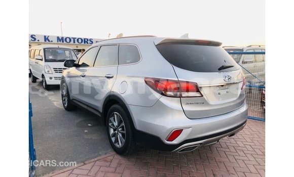 သွင်းကုန် Hyundai Santa Fe Other ကား Import - Dubai Ayeyarwady သွင်းကုန် Hyundai Santa Fe Other ကား Import - Dubai Ayeyarwady