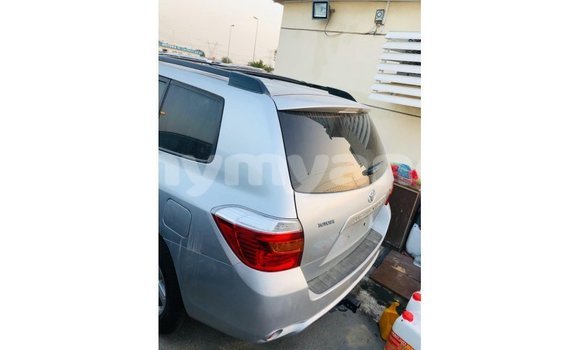 Buy Import Toyota Highlander Other Car in Import - Dubai in Ayeyarwady Buy Import Toyota Highlander Other Car in Import - Dubai in Ayeyarwady