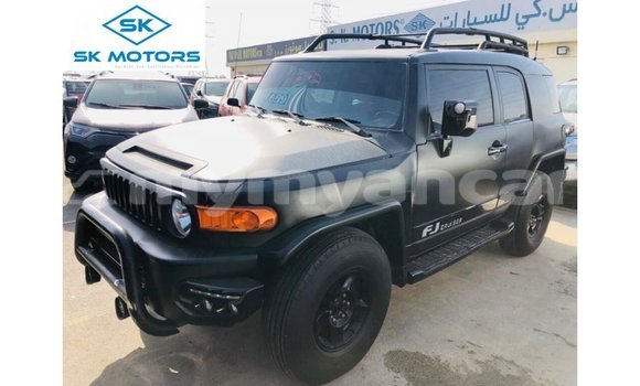 Buy Import Toyota FJ Cruiser Black Car in Import - Dubai in Ayeyarwady