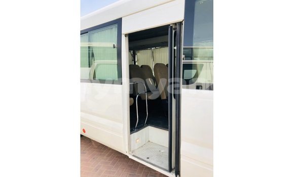သွင်းကုန် Toyota Coaster White ကား Import - Dubai Ayeyarwady သွင်းကုန် Toyota Coaster White ကား Import - Dubai Ayeyarwady