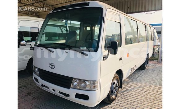 သွင်းကုန် Toyota Coaster White ကား Import - Dubai Ayeyarwady သွင်းကုန် Toyota Coaster White ကား Import - Dubai Ayeyarwady