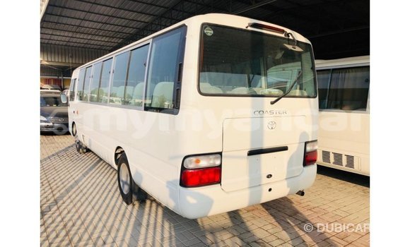သွင်းကုန် Toyota Coaster White ကား Import - Dubai Ayeyarwady သွင်းကုန် Toyota Coaster White ကား Import - Dubai Ayeyarwady