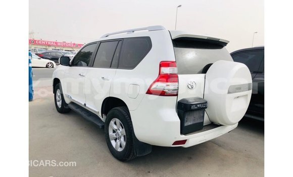 သွင်းကုန် Toyota Prado White ကား Import - Dubai Ayeyarwady သွင်းကုန် Toyota Prado White ကား Import - Dubai Ayeyarwady