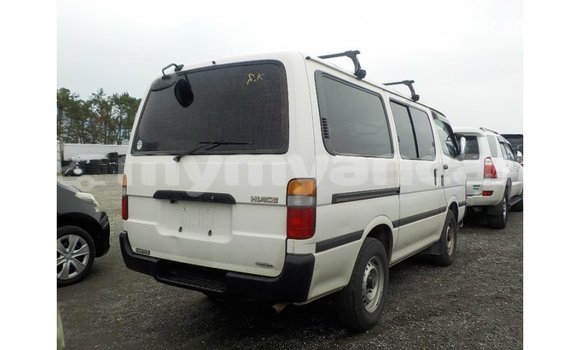 Buy Import Toyota Hiace White Car in Import - Dubai in Ayeyarwady Buy Import Toyota Hiace White Car in Import - Dubai in Ayeyarwady