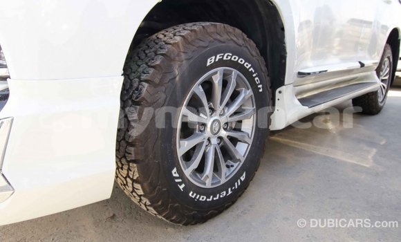 Acheter Import Voiture Toyota Prado Blanc à Import - Dubai, #<Region:0x000000000c5121b8> Acheter Import Voiture Toyota Prado Blanc à Import - Dubai, #<Region:0x000000000c5121b8>