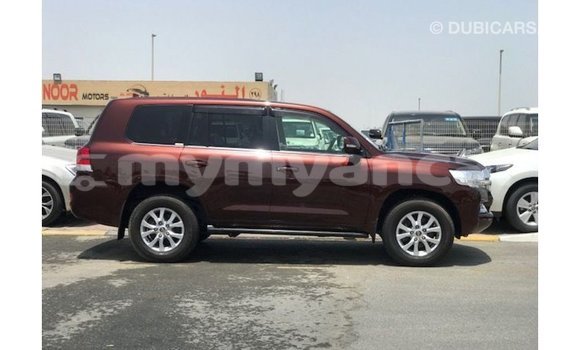 Buy Import Toyota Land Cruiser Red Car in Import - Dubai in Ayeyarwady Buy Import Toyota Land Cruiser Red Car in Import - Dubai in Ayeyarwady
