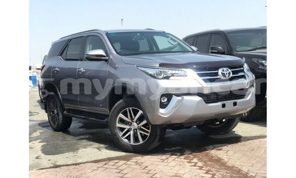 သွင်းကုန် Toyota Fortuner Other ကား Import - Dubai Ayeyarwady သွင်းကုန် Toyota Fortuner Other ကား Import - Dubai Ayeyarwady