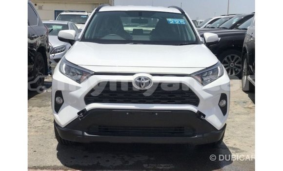သွင်းကုန် Toyota 4Runner White ကား Import - Dubai Ayeyarwady သွင်းကုန် Toyota 4Runner White ကား Import - Dubai Ayeyarwady