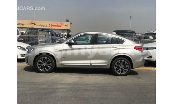 Buy Import BMW X4 Other Car in Import - Dubai in Ayeyarwady Buy Import BMW X4 Other Car in Import - Dubai in Ayeyarwady