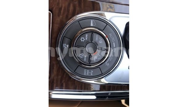 သွင်းကုန် Nissan Patrol Blue ကား Import - Dubai Ayeyarwady သွင်းကုန် Nissan Patrol Blue ကား Import - Dubai Ayeyarwady