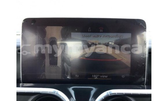 သွင်းကုန် Mercedes-Benz 250 Black ကား Import - Dubai Ayeyarwady သွင်းကုန် Mercedes-Benz 250 Black ကား Import - Dubai Ayeyarwady