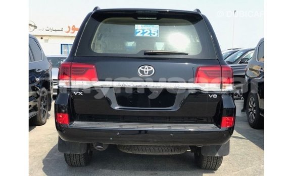 သွင်းကုန် Toyota Land Cruiser Black ကား Import - Dubai Ayeyarwady သွင်းကုန် Toyota Land Cruiser Black ကား Import - Dubai Ayeyarwady