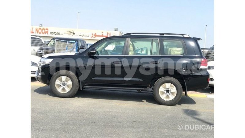 Big with watermark toyota land cruiser ayeyarwady import dubai 3519