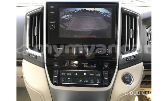သွင်းကုန် Toyota Land Cruiser Black ကား Import - Dubai Ayeyarwady သွင်းကုန် Toyota Land Cruiser Black ကား Import - Dubai Ayeyarwady