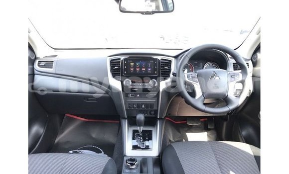 သွင်းကုန် Mitsubishi i Blue ကား Import - Dubai Ayeyarwady သွင်းကုန် Mitsubishi i Blue ကား Import - Dubai Ayeyarwady