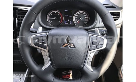 သွင်းကုန် Mitsubishi i Blue ကား Import - Dubai Ayeyarwady သွင်းကုန် Mitsubishi i Blue ကား Import - Dubai Ayeyarwady