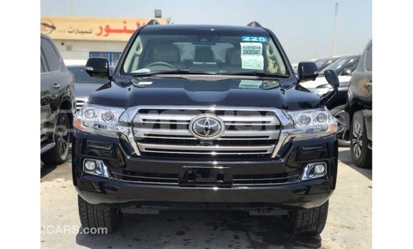 သွင်းကုန် Toyota Land Cruiser Black ကား Import - Dubai Ayeyarwady သွင်းကုန် Toyota Land Cruiser Black ကား Import - Dubai Ayeyarwady