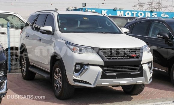 Acheter Import Voiture Toyota Fortuner Blanc à Import - Dubai, #<Region:0x000000000c5121b8> Acheter Import Voiture Toyota Fortuner Blanc à Import - Dubai, #<Region:0x000000000c5121b8>
