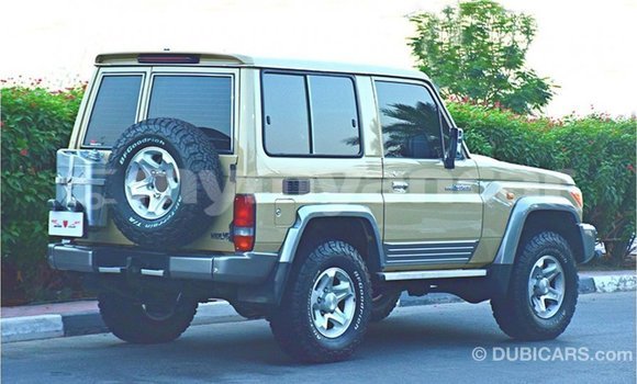 Buy Import Toyota Land Cruiser Beige Car in Import - Dubai in Ayeyarwady Buy Import Toyota Land Cruiser Beige Car in Import - Dubai in Ayeyarwady