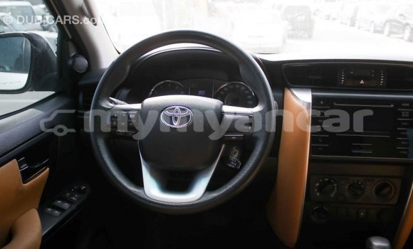 Acheter Import Voiture Toyota Fortuner Blanc à Import - Dubai, #<Region:0x000000000c5121b8> Acheter Import Voiture Toyota Fortuner Blanc à Import - Dubai, #<Region:0x000000000c5121b8>