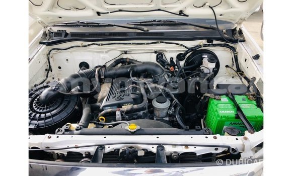 သွင်းကုန် Toyota Fortuner White ကား Import - Dubai Ayeyarwady သွင်းကုန် Toyota Fortuner White ကား Import - Dubai Ayeyarwady
