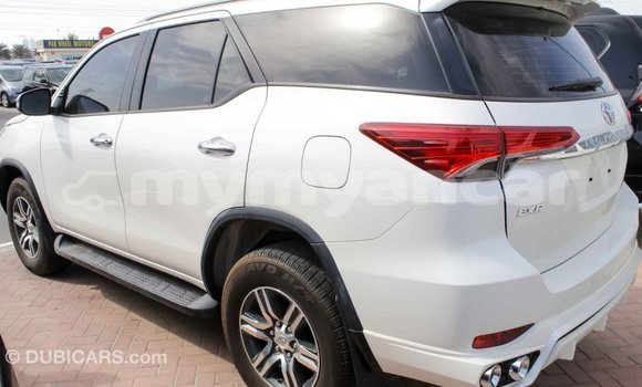 Acheter Import Voiture Toyota Fortuner Blanc à Import - Dubai, #<Region:0x000000000c5121b8> Acheter Import Voiture Toyota Fortuner Blanc à Import - Dubai, #<Region:0x000000000c5121b8>