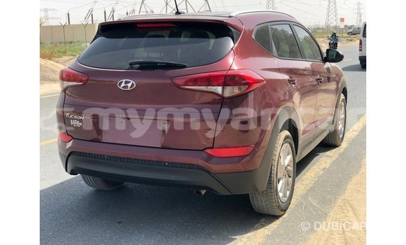 သွင်းကုန် Hyundai Tucson Red ကား Import - Dubai Ayeyarwady သွင်းကုန် Hyundai Tucson Red ကား Import - Dubai Ayeyarwady