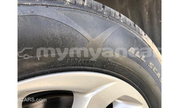 သွင်းကုန် Hyundai Tucson Red ကား Import - Dubai Ayeyarwady သွင်းကုန် Hyundai Tucson Red ကား Import - Dubai Ayeyarwady