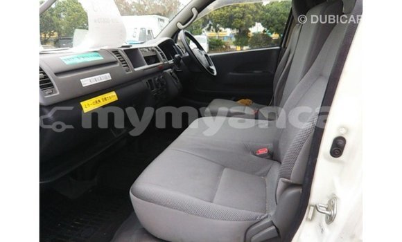 Acheter Import Voiture Toyota Hiace Blanc à Import - Dubai, #<Region:0x000000000c5121b8> Acheter Import Voiture Toyota Hiace Blanc à Import - Dubai, #<Region:0x000000000c5121b8>