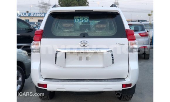သွင်းကုန် Toyota Prado White ကား Import - Dubai Ayeyarwady သွင်းကုန် Toyota Prado White ကား Import - Dubai Ayeyarwady