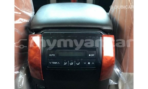 သွင်းကုန် Toyota Prado White ကား Import - Dubai Ayeyarwady သွင်းကုန် Toyota Prado White ကား Import - Dubai Ayeyarwady