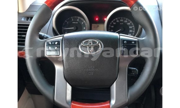 သွင်းကုန် Toyota Prado White ကား Import - Dubai Ayeyarwady သွင်းကုန် Toyota Prado White ကား Import - Dubai Ayeyarwady