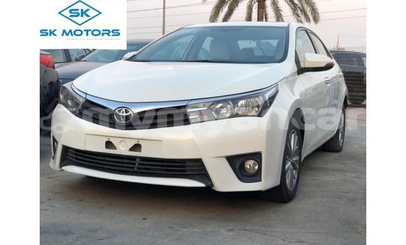 သွင်းကုန် Toyota Corolla White ကား Import - Dubai Ayeyarwady သွင်းကုန် Toyota Corolla White ကား Import - Dubai Ayeyarwady