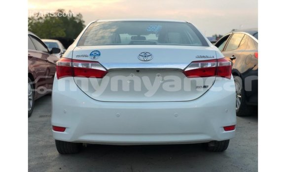 သွင်းကုန် Toyota Corolla White ကား Import - Dubai Ayeyarwady သွင်းကုန် Toyota Corolla White ကား Import - Dubai Ayeyarwady