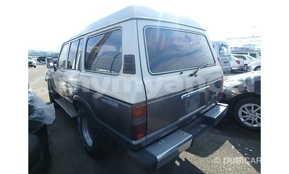 Buy Import Toyota Land Cruiser Other Car in Import - Dubai in Ayeyarwady Buy Import Toyota Land Cruiser Other Car in Import - Dubai in Ayeyarwady