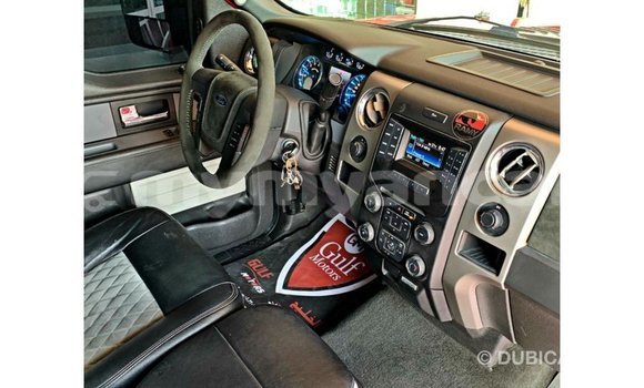 Buy Import Ford Club Wagon Red Car in Import - Dubai in Ayeyarwady Buy Import Ford Club Wagon Red Car in Import - Dubai in Ayeyarwady