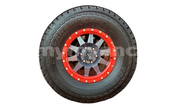 Buy Import Ford Club Wagon Red Car in Import - Dubai in Ayeyarwady Buy Import Ford Club Wagon Red Car in Import - Dubai in Ayeyarwady